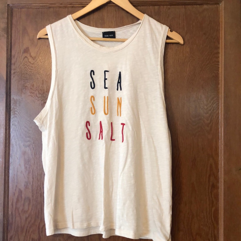 Basic graphic Tank